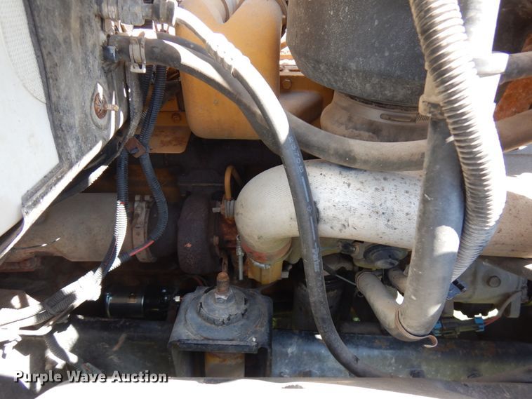 image for item IT9380 1996 GMC TopKick 6500  dump flatbed truck