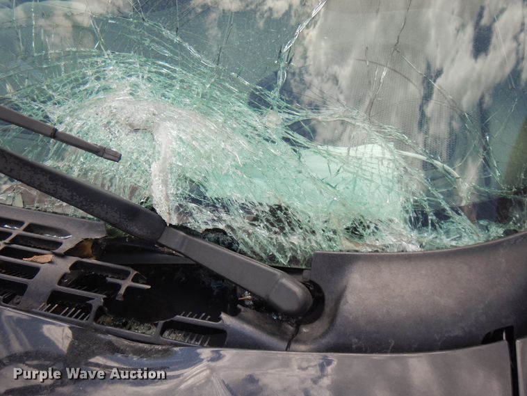 image for item IT9397 2001 Chevrolet S10  Crew Cab pickup truck