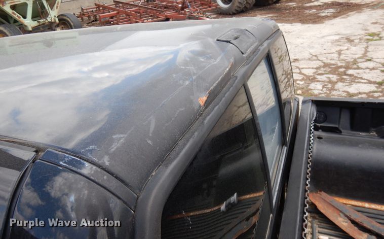 image for item IT9397 2001 Chevrolet S10  Crew Cab pickup truck