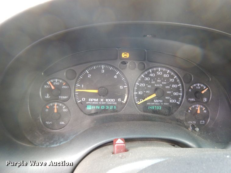 image for item IT9397 2001 Chevrolet S10  Crew Cab pickup truck