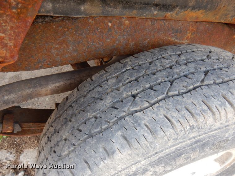 image for item IT9397 2001 Chevrolet S10  Crew Cab pickup truck