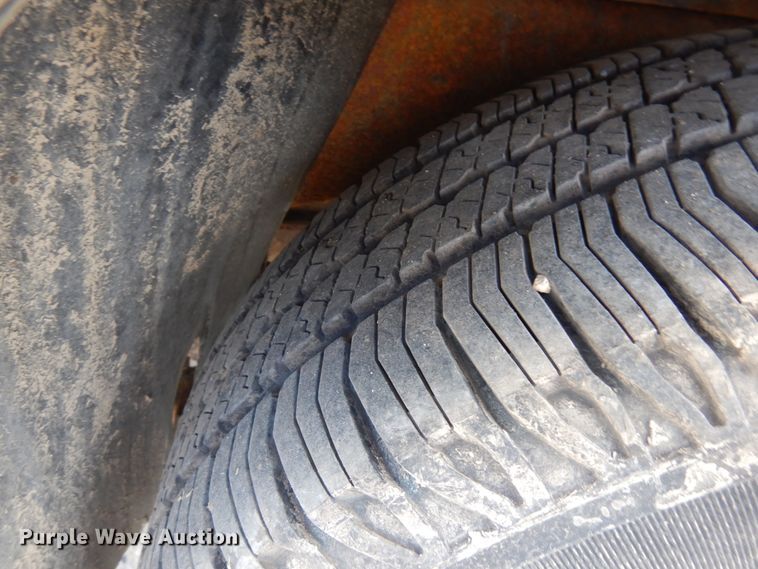 image for item IT9397 2001 Chevrolet S10  Crew Cab pickup truck