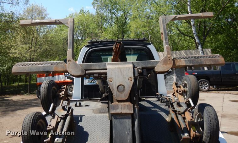 image for item IT9413 2003 Chevrolet C4500  tow truck