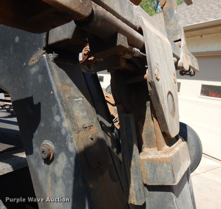 image for item IT9413 2003 Chevrolet C4500  tow truck