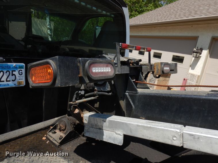 image for item IT9413 2003 Chevrolet C4500  tow truck