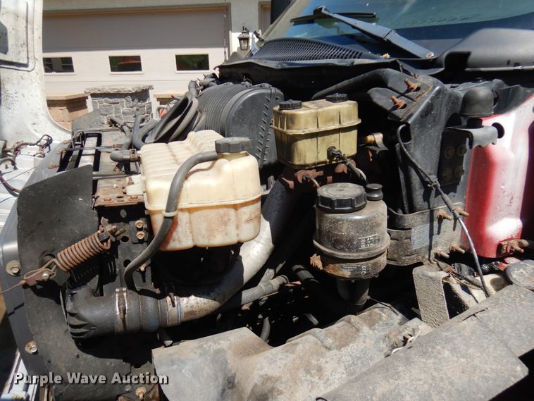 image for item IT9413 2003 Chevrolet C4500  tow truck