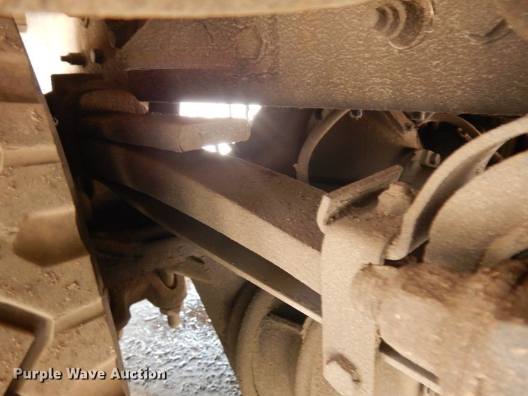 image for item IT9414 2014 Peterbilt 337  rollback truck