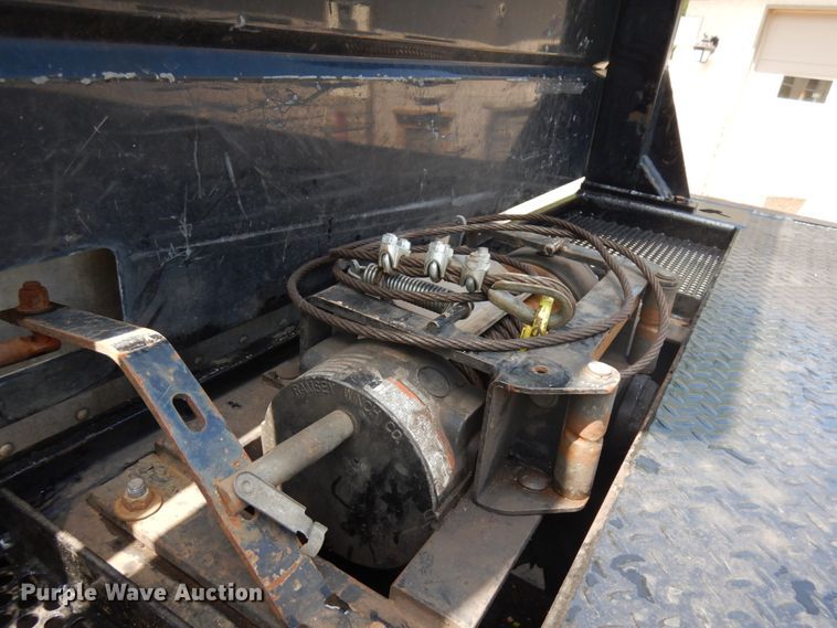 image for item IT9414 2014 Peterbilt 337  rollback truck