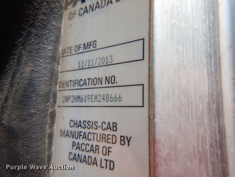 image for item IT9414 2014 Peterbilt 337  rollback truck