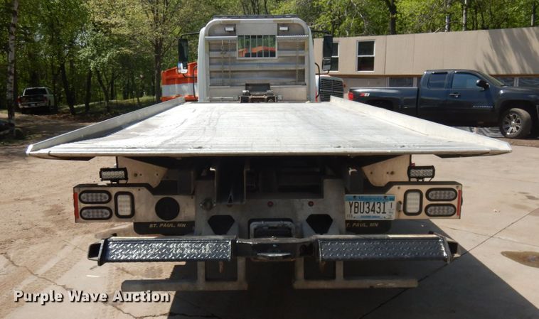 image for item IT9415 2007 International 4300  rollback truck