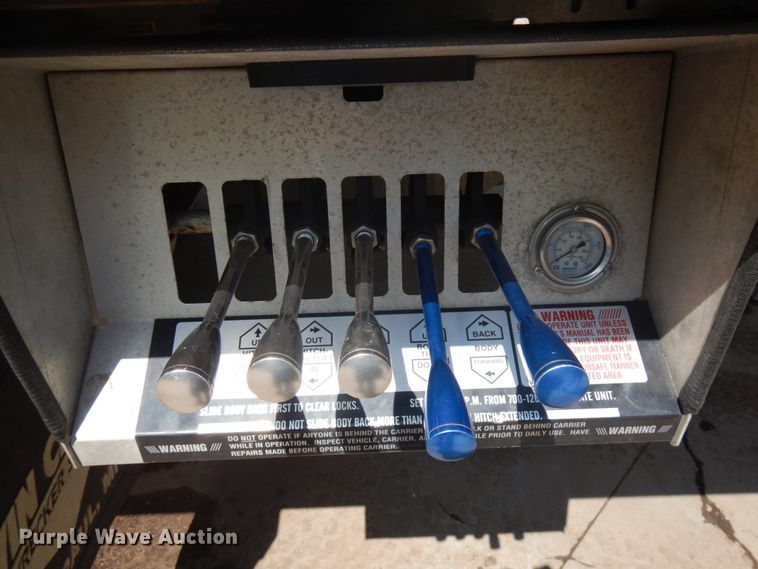 image for item IT9415 2007 International 4300  rollback truck