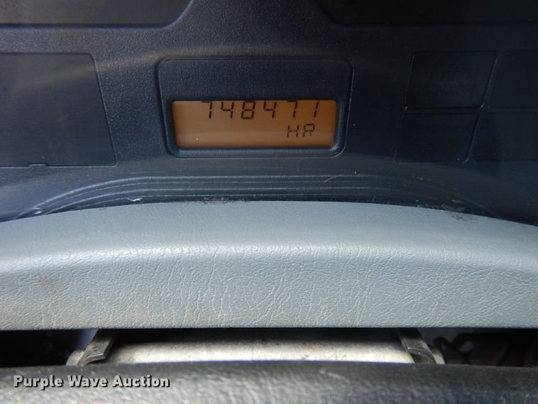 image for item IT9415 2007 International 4300  rollback truck