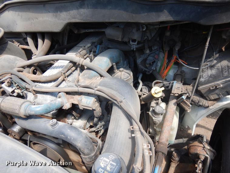 image for item IT9415 2007 International 4300  rollback truck