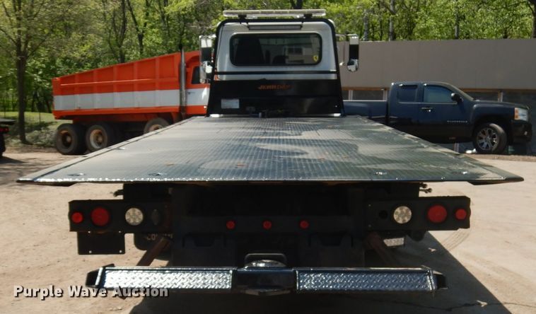 image for item IT9416 2014 Peterbilt 337  rollback truck