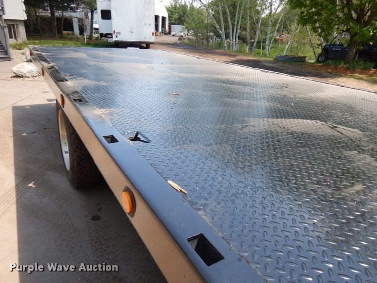 image for item IT9416 2014 Peterbilt 337  rollback truck