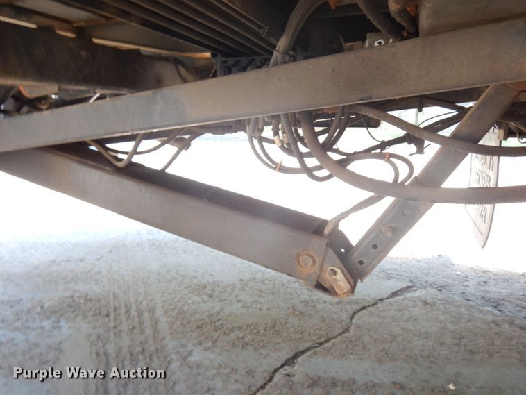 image for item IT9416 2014 Peterbilt 337  rollback truck