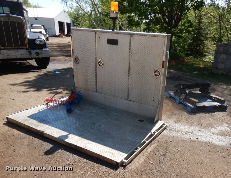 image for item IT9418 Truck parts