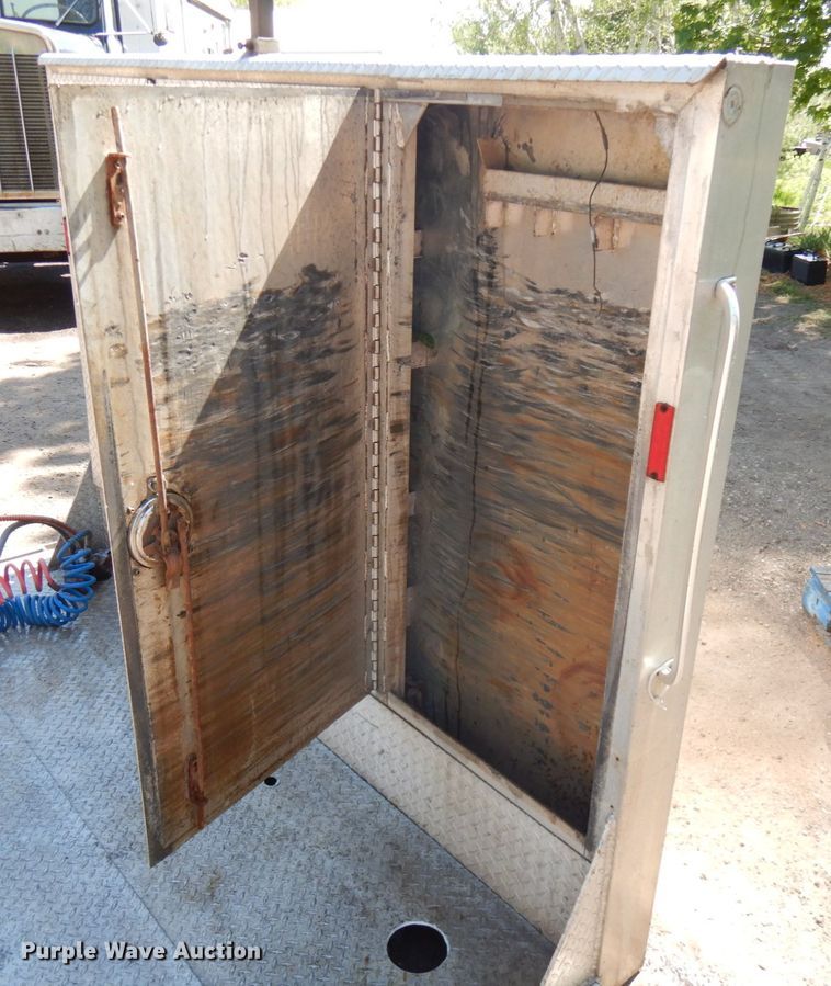 image for item IT9418 Truck parts