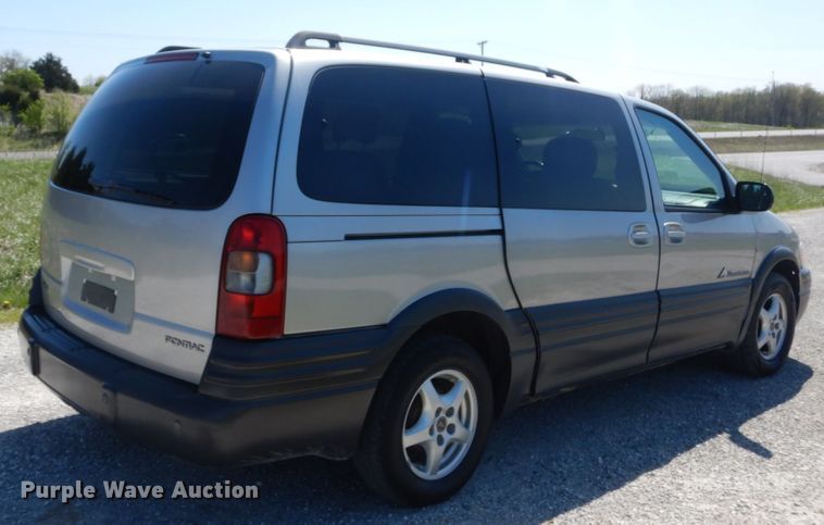 image for item IY9625 2005 Pontiac Montana  van