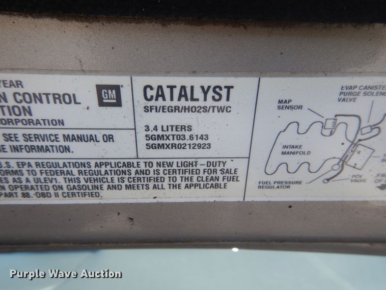 image for item IY9625 2005 Pontiac Montana  van