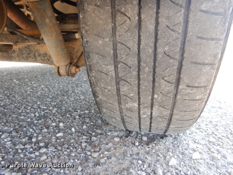 image for item IY9625 2005 Pontiac Montana  van