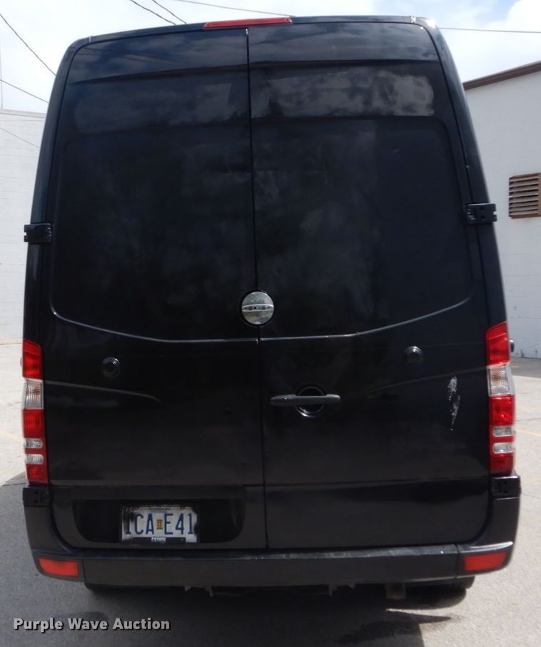 image for item IY9686 2011 Freightliner Sprinter  van