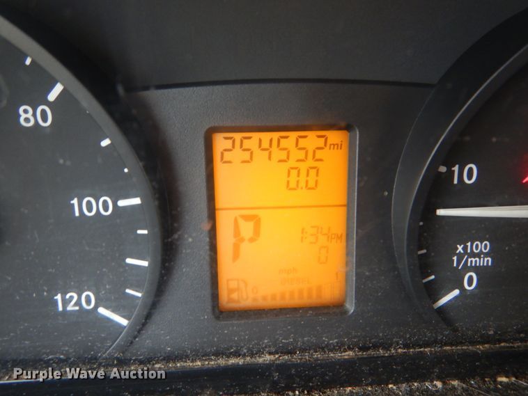 image for item IY9686 2011 Freightliner Sprinter  van