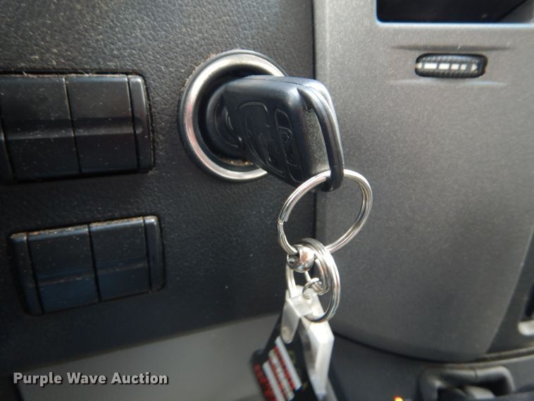 image for item IY9686 2011 Freightliner Sprinter  van