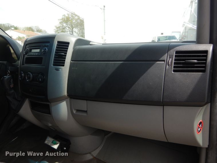 image for item IY9686 2011 Freightliner Sprinter  van