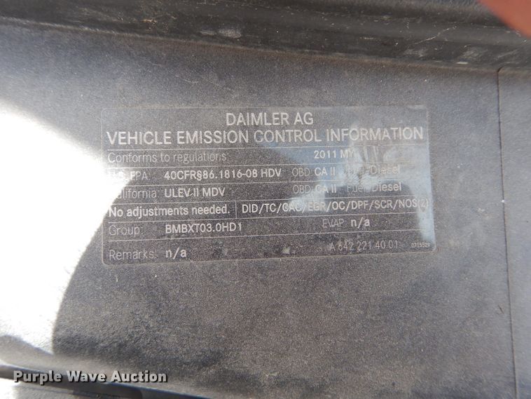 image for item IY9686 2011 Freightliner Sprinter  van