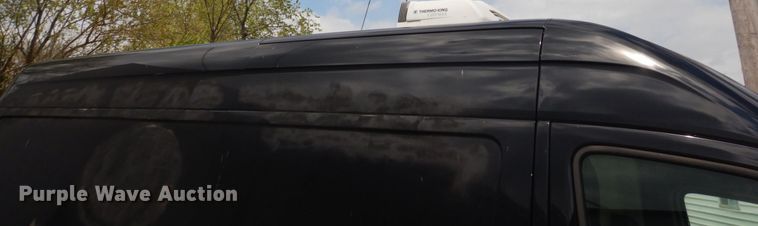 image for item IY9686 2011 Freightliner Sprinter  van