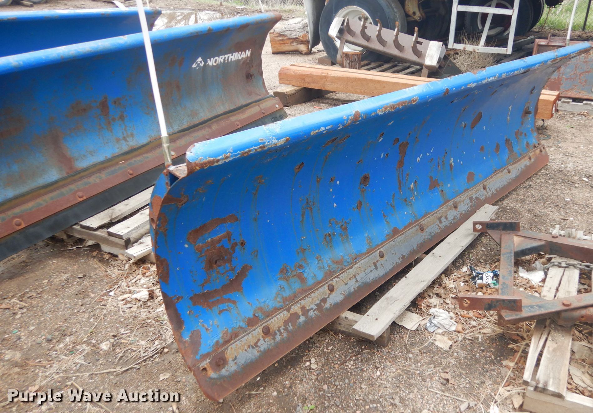 (4) Northman snow plows in Sedalia, CO Item IH9257 sold Purple Wave