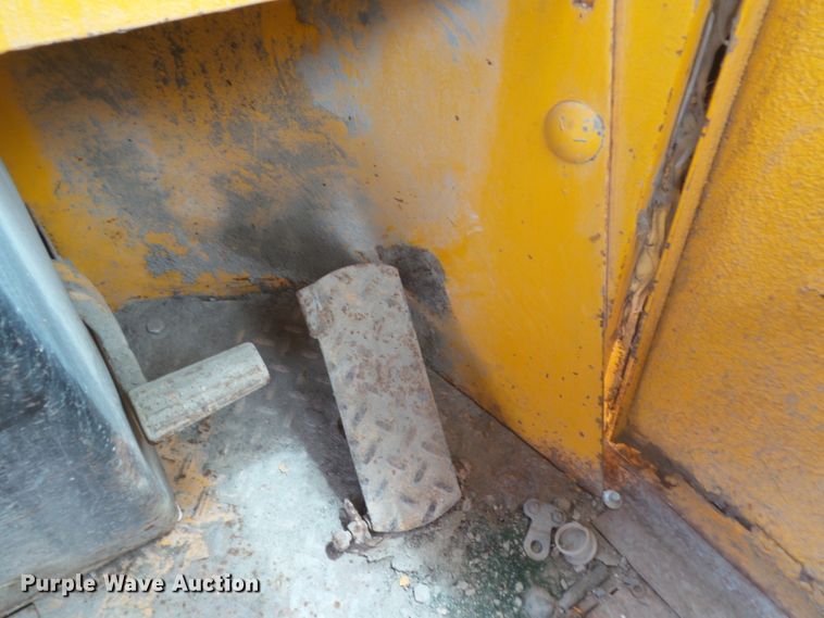 image for item DA7114 1978 John Deere 544-B  wheel loader