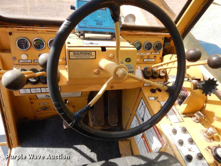image for item DC2093 1974 Grove RT75S  crane
