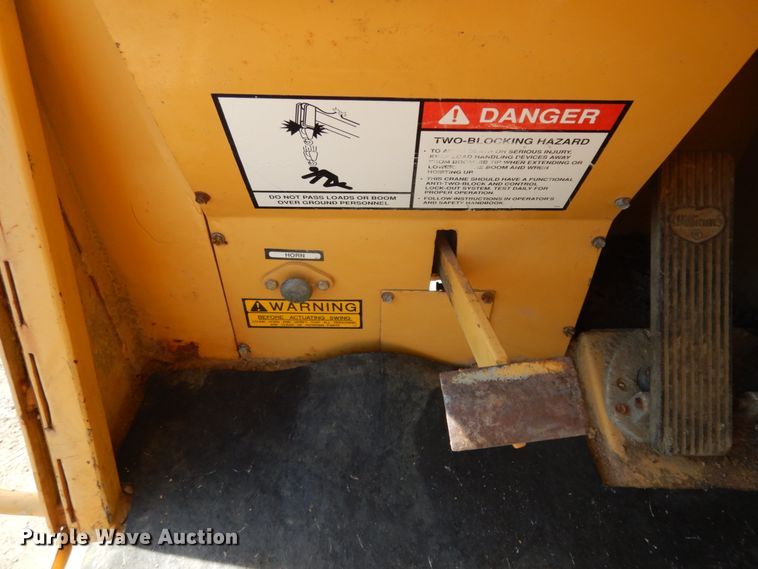 image for item DC2093 1974 Grove RT75S  crane