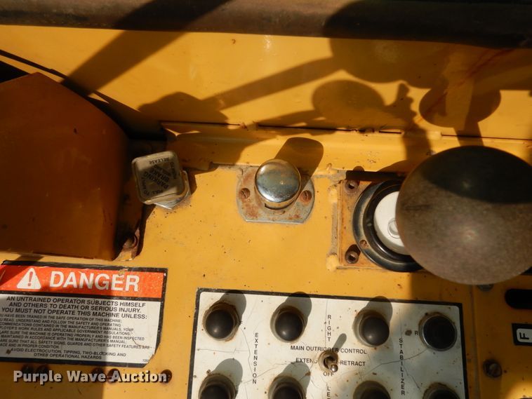 image for item DC2093 1974 Grove RT75S  crane