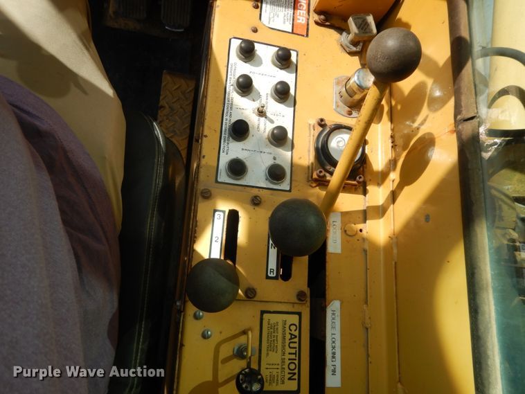 image for item DC2093 1974 Grove RT75S  crane