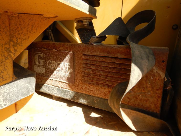 image for item DC2093 1974 Grove RT75S  crane