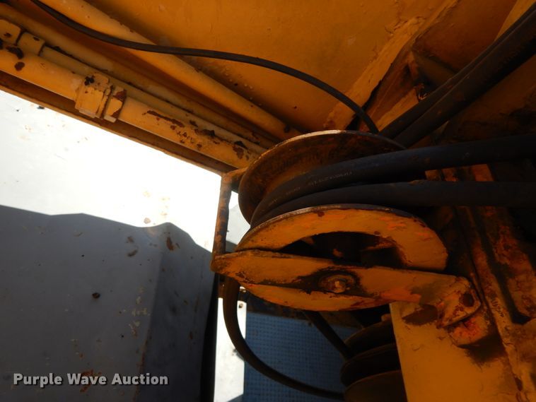 image for item DC2093 1974 Grove RT75S  crane