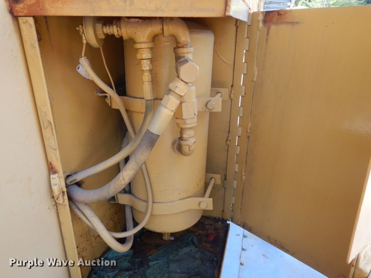 image for item DC2093 1974 Grove RT75S  crane