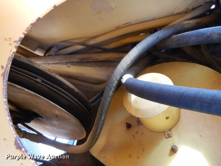 image for item DC2093 1974 Grove RT75S  crane