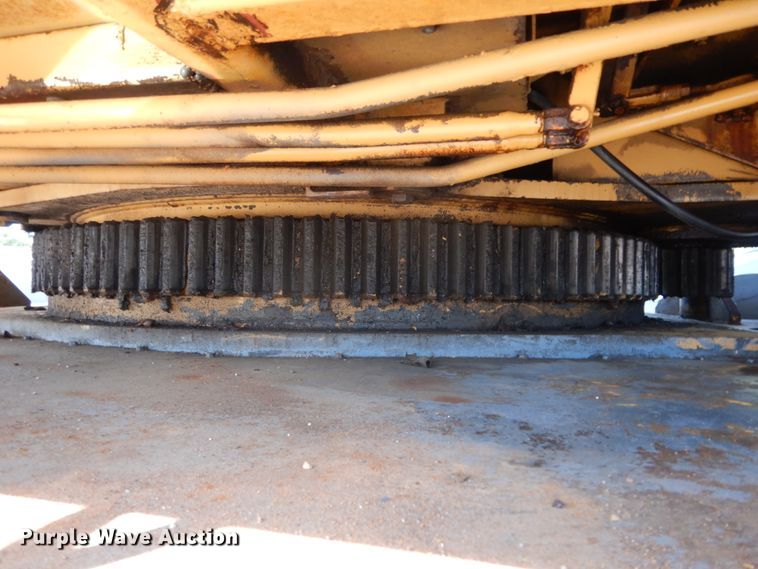 image for item DC2093 1974 Grove RT75S  crane