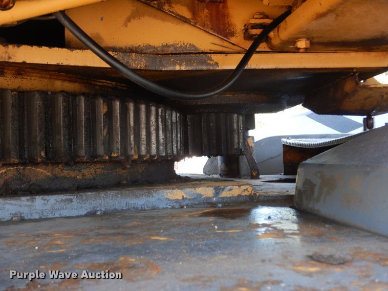 image for item DC2093 1974 Grove RT75S  crane