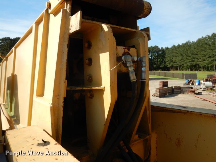 image for item DC2093 1974 Grove RT75S  crane