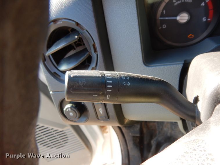 image for item DC2094 2011 Ford F550  utility / service truck