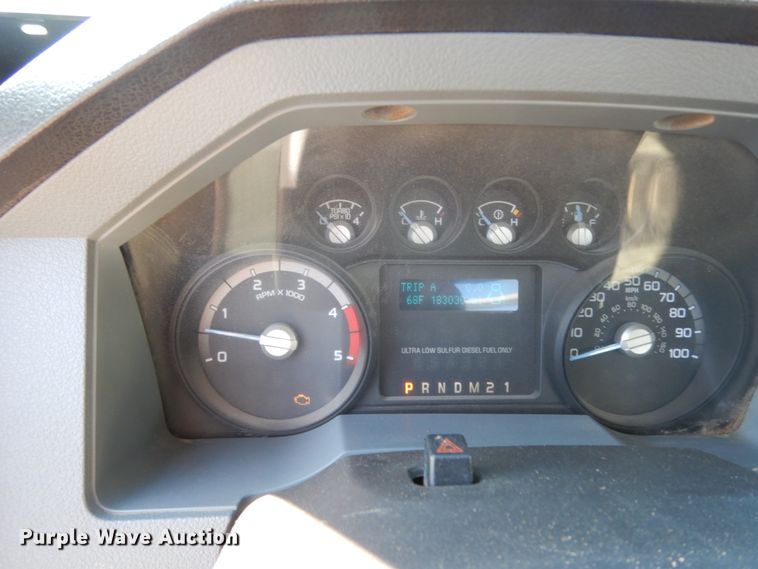 image for item DC2094 2011 Ford F550  utility / service truck