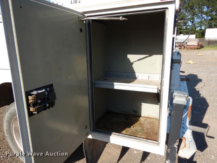 image for item DC2094 2011 Ford F550  utility / service truck