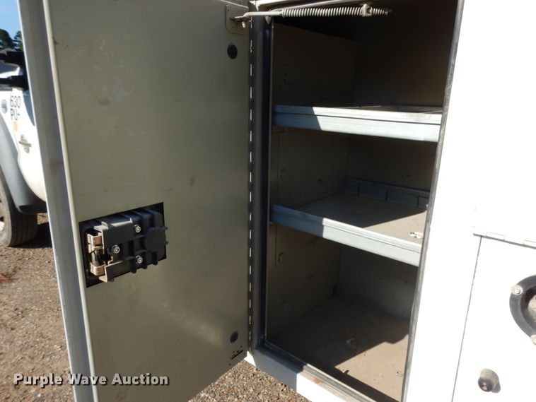 image for item DC2094 2011 Ford F550  utility / service truck