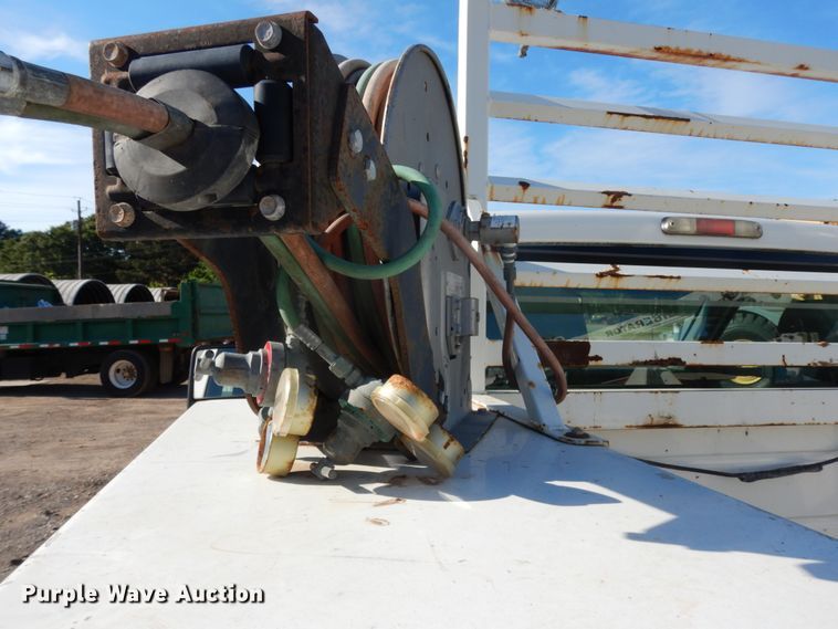 image for item DC2094 2011 Ford F550  utility / service truck