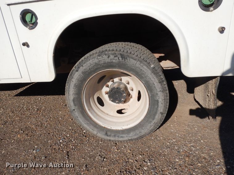 image for item DC2094 2011 Ford F550  utility / service truck